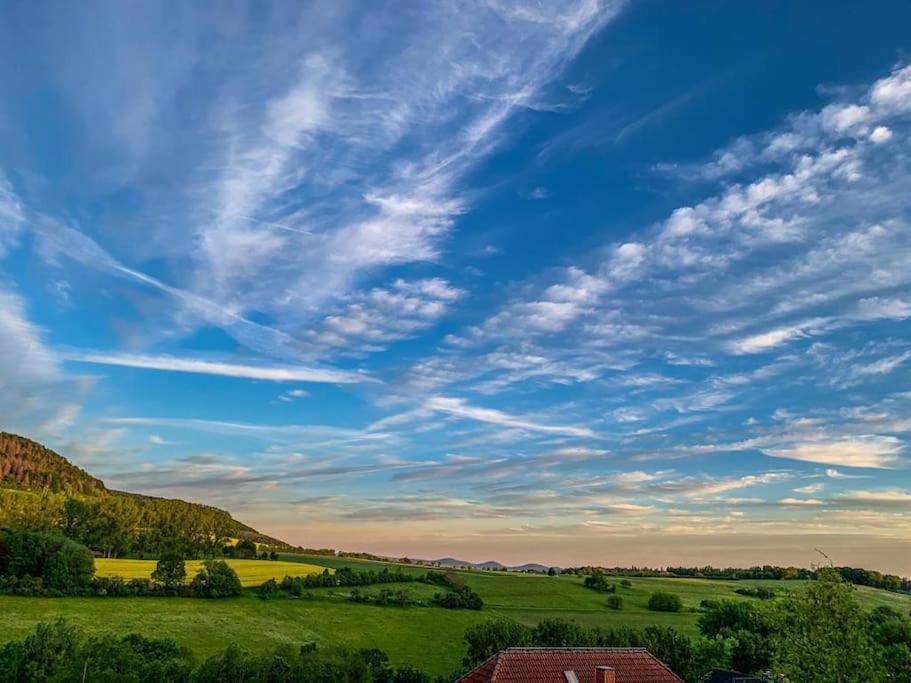 Modernes Doppelzimmer Friedewald Rhoenblick Exterior foto